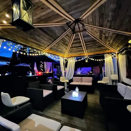 Lamaisondugenie Holiday home Nice